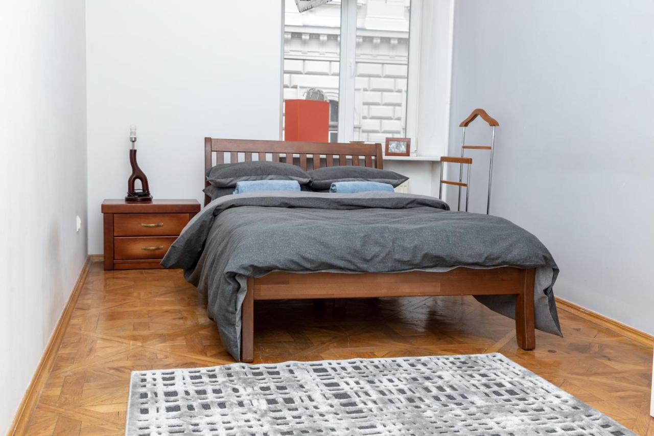 Apartment Kostyushka Lviv Ngoại thất bức ảnh