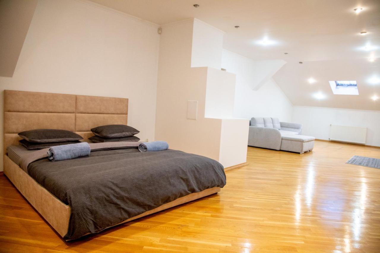 Apartment Kostyushka Lviv Ngoại thất bức ảnh